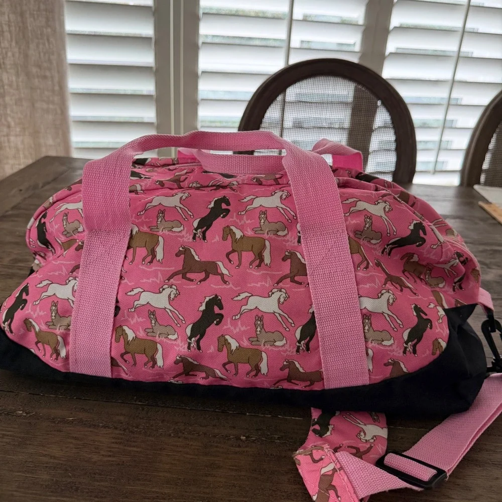 Wildkin Kids Pink Horse Print Duffel Bag Overnight Travel Gym Bag with‎ Strap